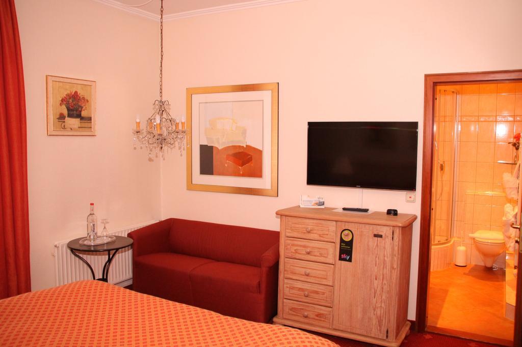 Romantik Im Hotel Villa Roehl Timmendorfer Strand Szoba fotó
