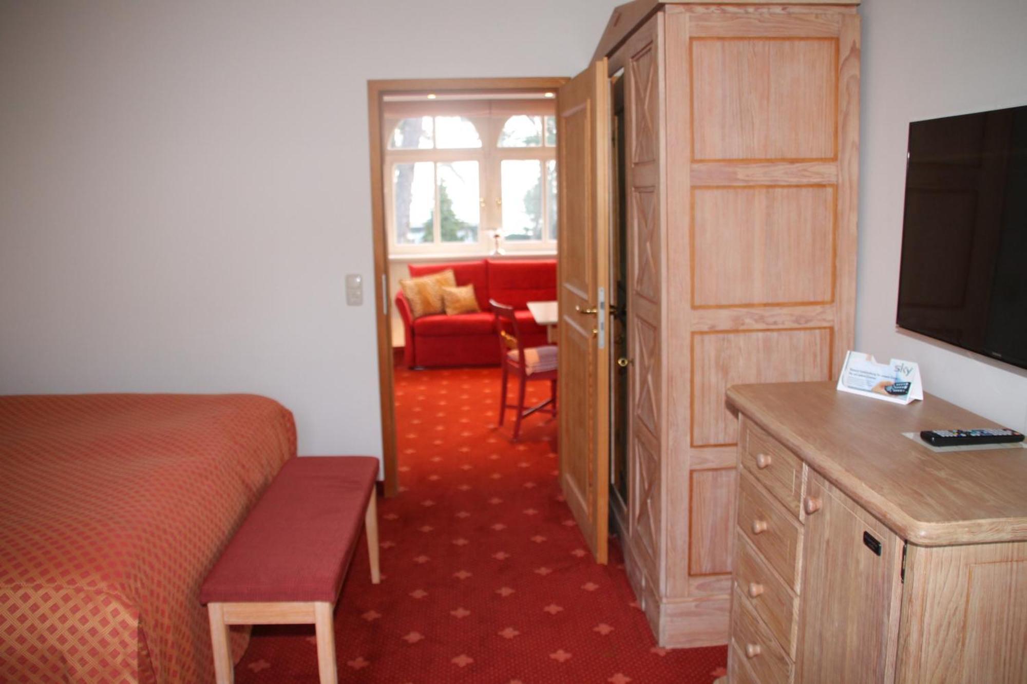 Romantik Im Hotel Villa Roehl Timmendorfer Strand Szoba fotó
