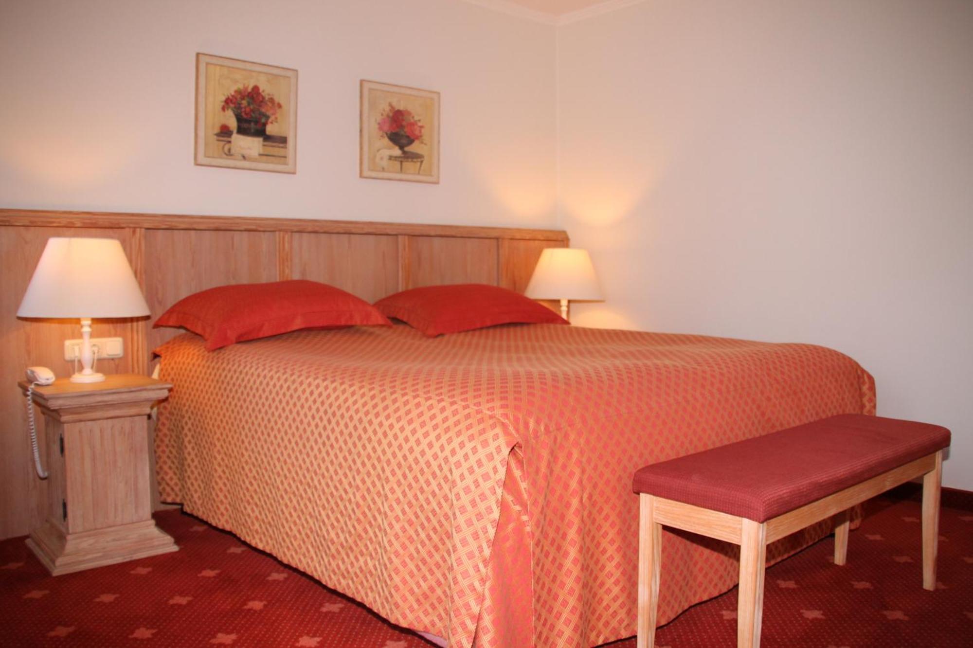 Romantik Im Hotel Villa Roehl Timmendorfer Strand Szoba fotó